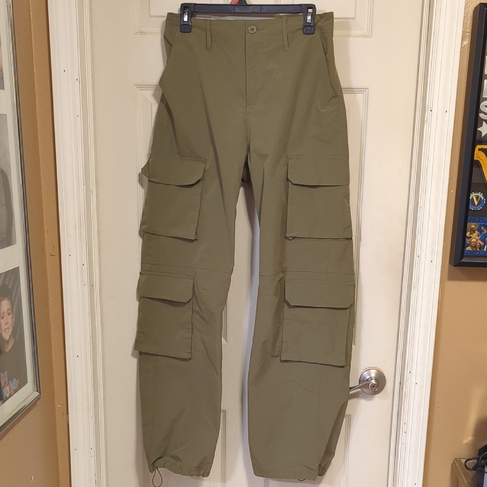 Women's Cargo Pants - Olive Green Size Large